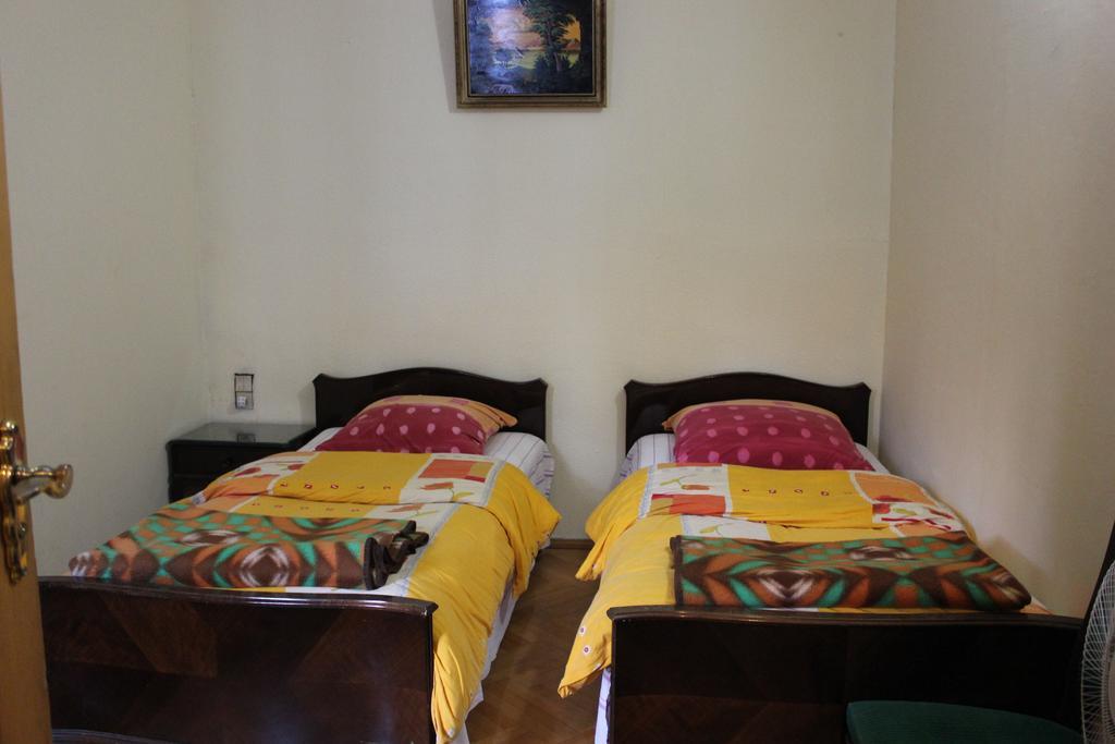 Old District Guest House Тбилиси Екстериор снимка