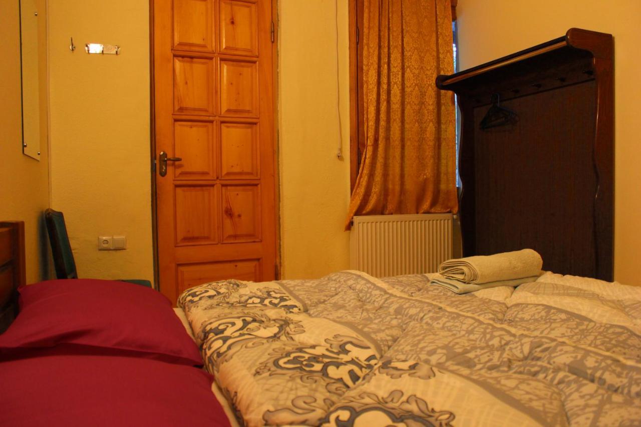 Old District Guest House Тбилиси Екстериор снимка
